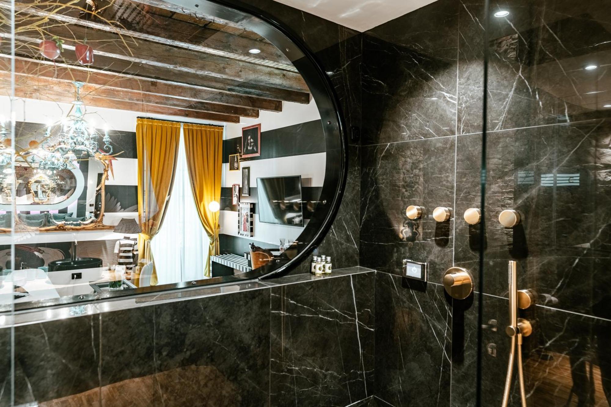 Aurum - Como Luxury Suites 객실 사진